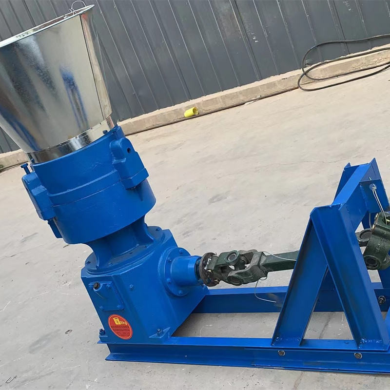 2/3 máquina de madera de la pelotilla del PTO del ruido del motor diesel 80dB del molino de la pelotilla del PTO del rodillo