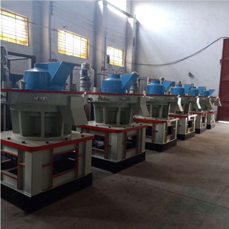 Valor térmico Máquina de prensado de biomasa que produce 4800 Kcal/kg de briquetas hexagonales con una capacidad de 500 kg/h