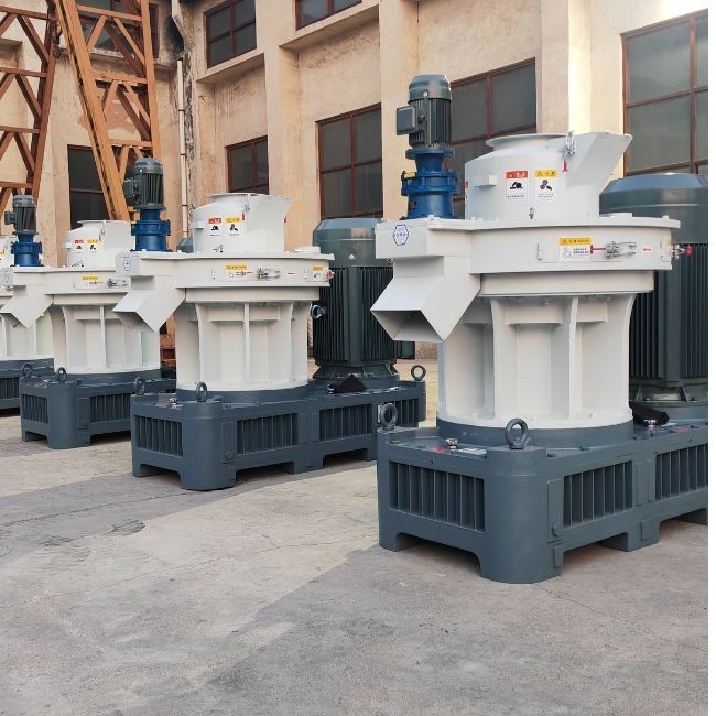 Máquina de pellets de madera de gran capacidad Línea de producción de pellets de madera de biomasa Máquina de pellets de madera
