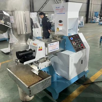 Máquina de extrusión de alimentación por tornillo de capacidad con control de temperatura digital