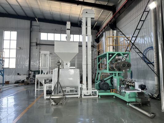 Línea de producción de alimento flotante para peces de 500-1000 kg/h / Línea de extrusión de alimento de doble tornillo tipo húmedo